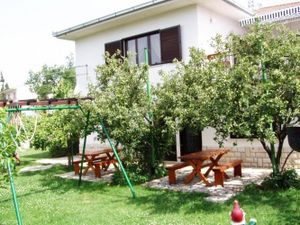 Ferienwohnung für 4 Personen (42 m²) in Novi Vinodolski