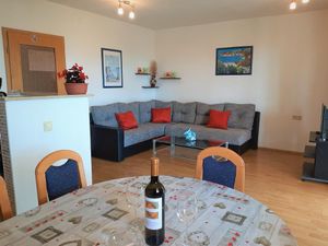 23352978-Ferienwohnung-7-Novi Vinodolski-300x225-2