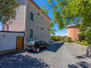 23372429-Ferienwohnung-2-Novi Vinodolski-300x225-2