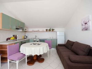 23973794-Ferienwohnung-6-Novi Vinodolski-300x225-5