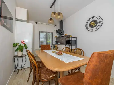 Ferienwohnung für 6 Personen (140 m²) in Novi Vinodolski 4/10