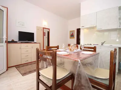 Ferienwohnung für 4 Personen (30 m²) in Novi Vinodolski 7/10