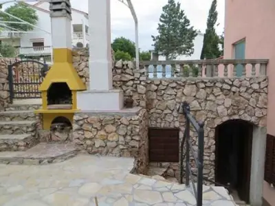 Ferienwohnung für 4 Personen (40 m²) in Novi Vinodolski 5/10
