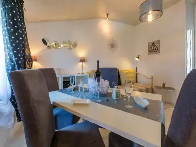 Ferienwohnung für 5 Personen (55 m²) in Novi Vinodolski 6/10