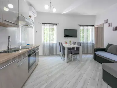Ferienwohnung für 5 Personen (65 m²) in Novi Vinodolski 2/10