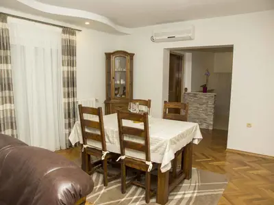 Ferienwohnung für 8 Personen (100 m²) in Novi Vinodolski 8/10