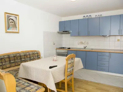 Ferienwohnung für 3 Personen (30 m²) in Novi Vinodolski 6/10