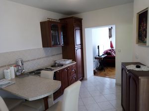 22808869-Ferienwohnung-4-Novi Vinodolski-300x225-4