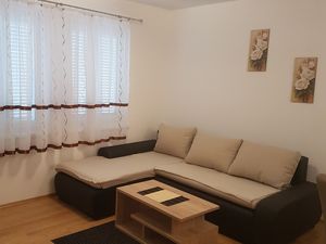 Ferienwohnung für 7 Personen (69 m²) in Novi Vinodolski