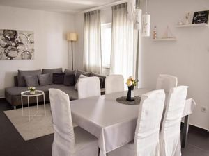 23926681-Ferienwohnung-4-Novi Vinodolski-300x225-4