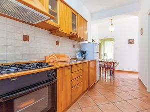 23720935-Ferienwohnung-4-Novi Vinodolski-300x225-1