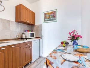 23725869-Ferienwohnung-2-Novi Vinodolski-300x225-2