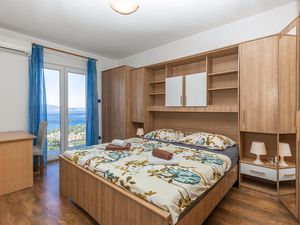 23743149-Ferienwohnung-5-Novi Vinodolski-300x225-3