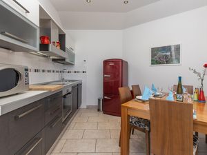 23743976-Ferienwohnung-2-Novi Vinodolski-300x225-3