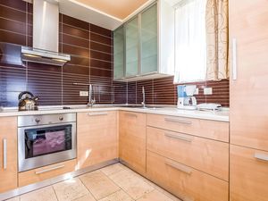 23760516-Ferienwohnung-4-Novi Vinodolski-300x225-3