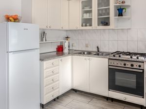 24001832-Ferienwohnung-5-Novi Vinodolski-300x225-5