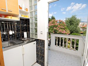 18322759-Ferienwohnung-4-Novi Vinodolski-300x225-4