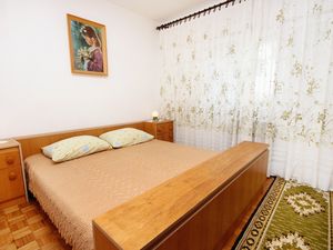 19128451-Ferienwohnung-5-Novi Vinodolski-300x225-5