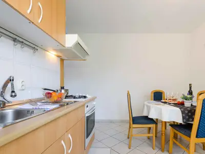 Ferienwohnung für 3 Personen (40 m²) in Novi Vinodolski 10/10
