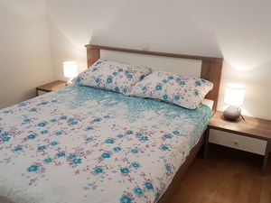 23932655-Ferienwohnung-4-Novi Vinodolski-300x225-5