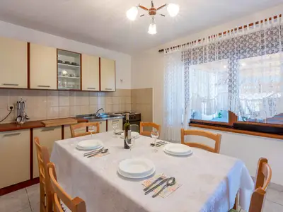 Ferienwohnung für 4 Personen (70 m²) in Novi Vinodolski 5/10