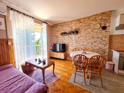 Ferienwohnung für 4 Personen (51 m²) in Novi Vinodolski 8/10