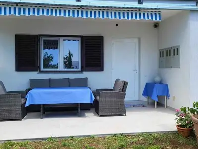 Ferienwohnung für 3 Personen (60 m²) in Novi Vinodolski 4/10