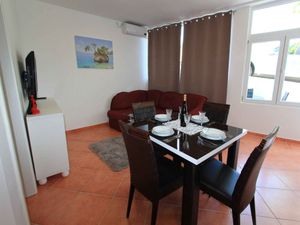 24032871-Ferienwohnung-4-Novi Vinodolski-300x225-5