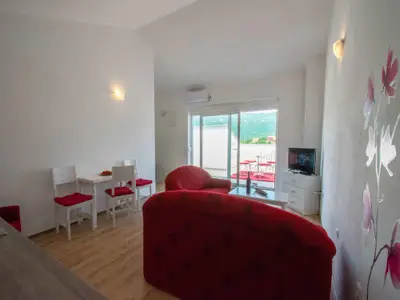 Ferienwohnung für 2 Personen (40 m²) in Novi Vinodolski 1/10