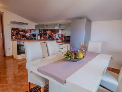 Ferienwohnung für 4 Personen (40 m²) in Novi Vinodolski 6/10