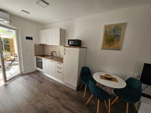 23923759-Ferienwohnung-3-Novi Vinodolski-300x225-2