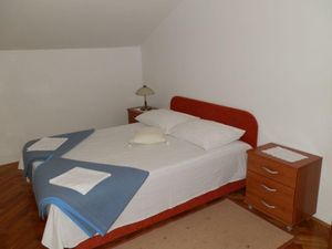 22806565-Ferienwohnung-5-Novi Vinodolski-300x225-5