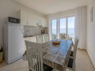 Ferienwohnung für 6 Personen (98 m²) in Novi Vinodolski 8/10