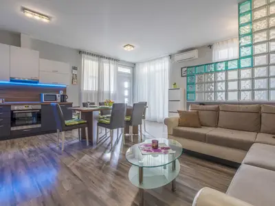 Ferienwohnung für 6 Personen (62 m²) in Novi Vinodolski 2/10