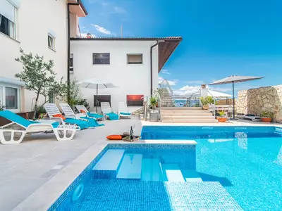 Ferienwohnung für 3 Personen (50 m²) in Novi Vinodolski 1/10