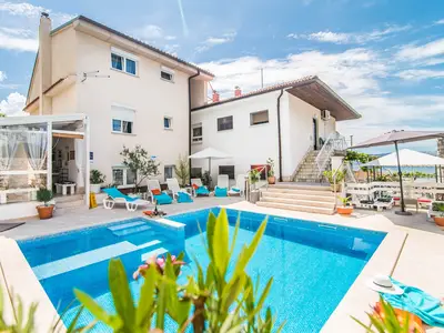 Ferienwohnung für 5 Personen (55 m²) in Novi Vinodolski 1/10