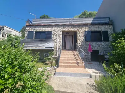 Ferienwohnung für 5 Personen (70 m²) in Novi Vinodolski 1/10