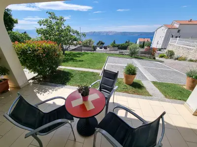Ferienwohnung für 2 Personen (30 m²) in Novi Vinodolski 3/10