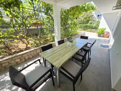 Ferienwohnung für 8 Personen (100 m²) in Novi Vinodolski 7/10