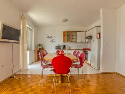 Ferienwohnung für 9 Personen (100 m²) in Novi Vinodolski 9/10