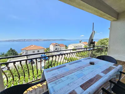 Ferienwohnung für 7 Personen (98 m²) in Novi Vinodolski 1/10