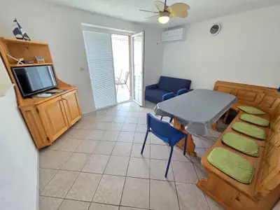 Ferienwohnung für 5 Personen (44 m²) in Novi Vinodolski 9/10