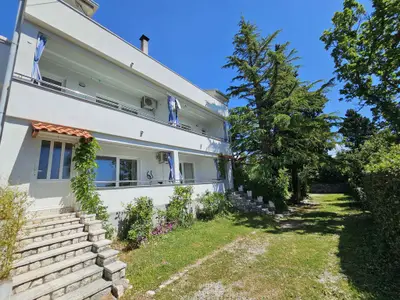 Ferienwohnung für 3 Personen (40 m²) in Novi Vinodolski 4/10