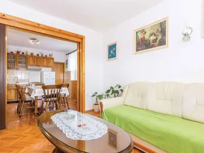 Ferienwohnung für 7 Personen (115 m²) in Novi Vinodolski 1/10