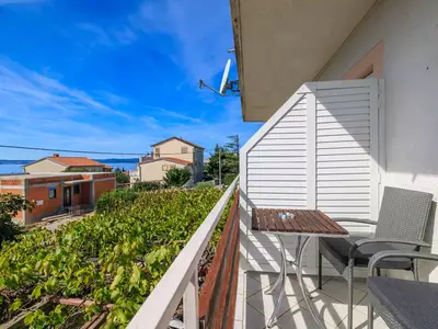 Ferienwohnung für 3 Personen (40 m²) in Novi Vinodolski 3/10