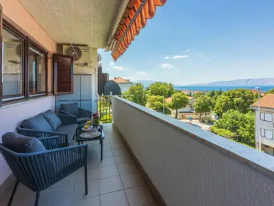 Ferienwohnung für 2 Personen (65 m²) in Novi Vinodolski 1/10