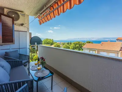 Ferienwohnung für 2 Personen (65 m²) in Novi Vinodolski 8/10