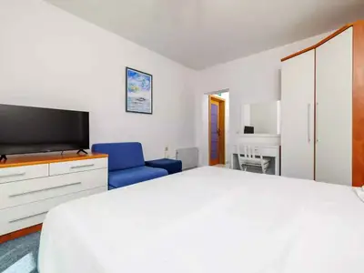 Ferienwohnung für 3 Personen (40 m²) in Novi Vinodolski 7/10