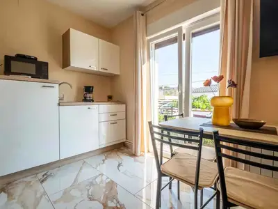 Ferienwohnung für 4 Personen (40 m²) in Novi Vinodolski 3/10