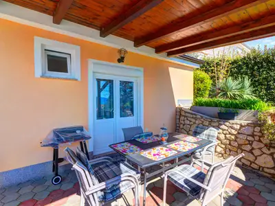 Ferienwohnung für 4 Personen (50 m²) in Novi Vinodolski 2/10